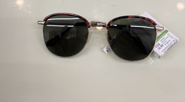عینک آفتابی زنانه uv400 کد 428